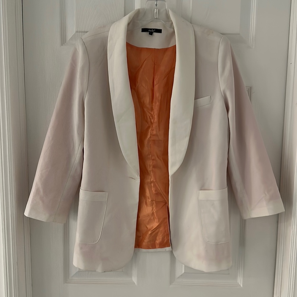 White Papaya Blazer Size L